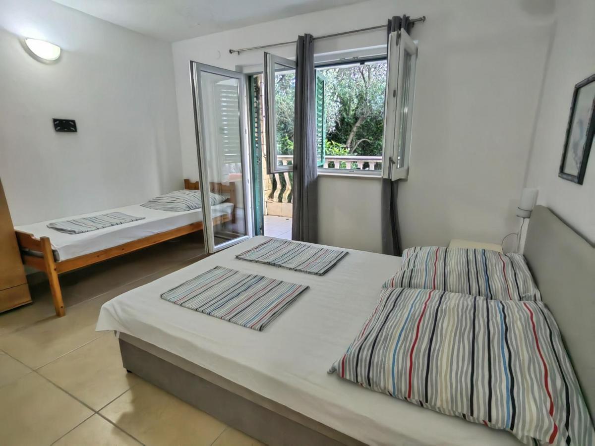 Apartments Vejo กอร์จูลา ภายนอก รูปภาพ