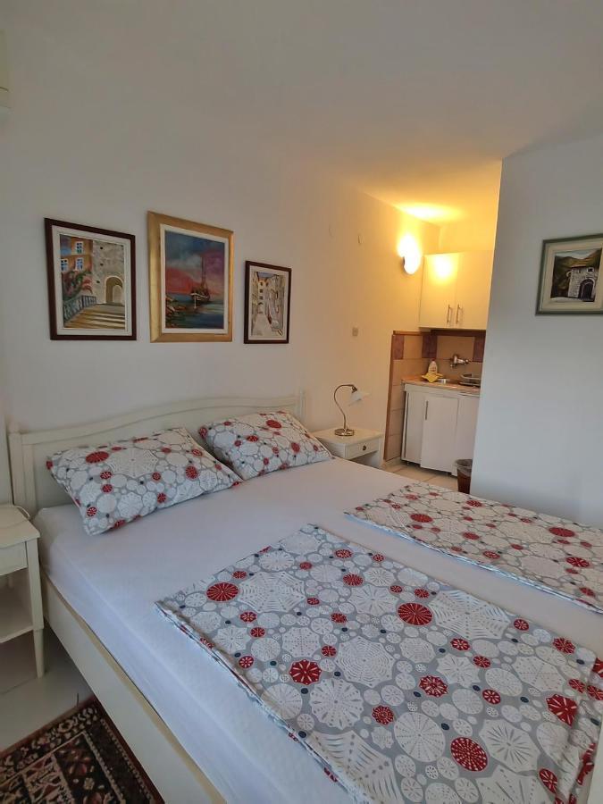 Apartments Vejo กอร์จูลา ภายนอก รูปภาพ